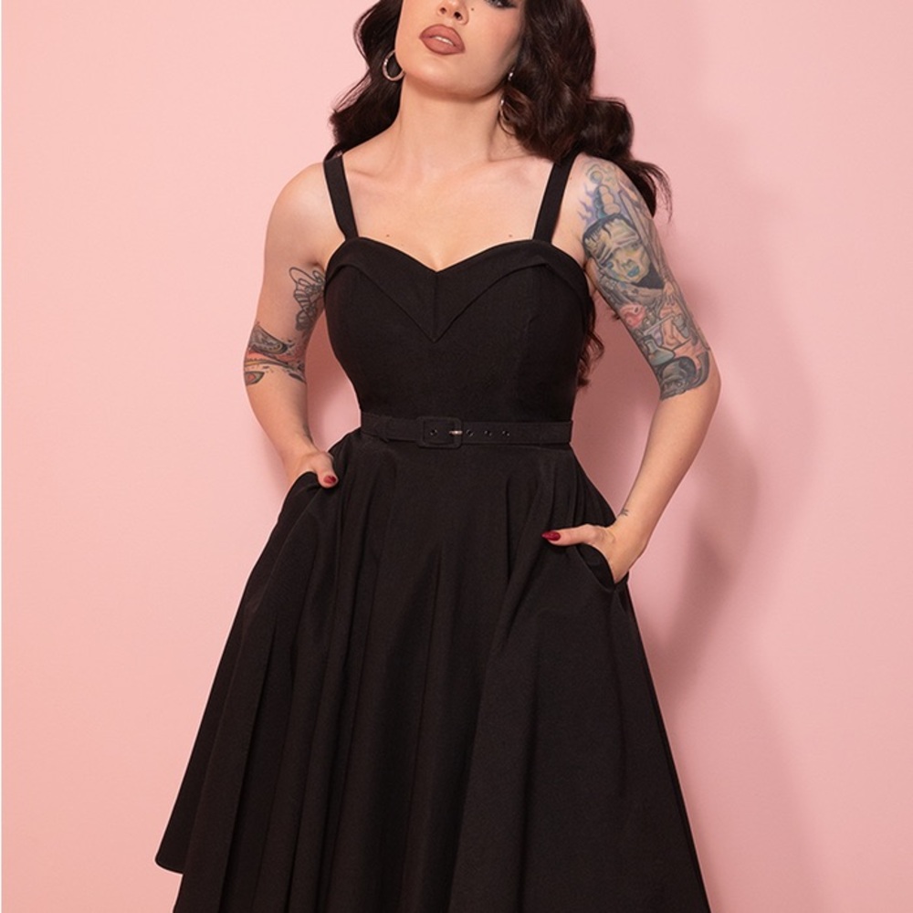 Vixen by Micheline Pitt Black Midi Dress